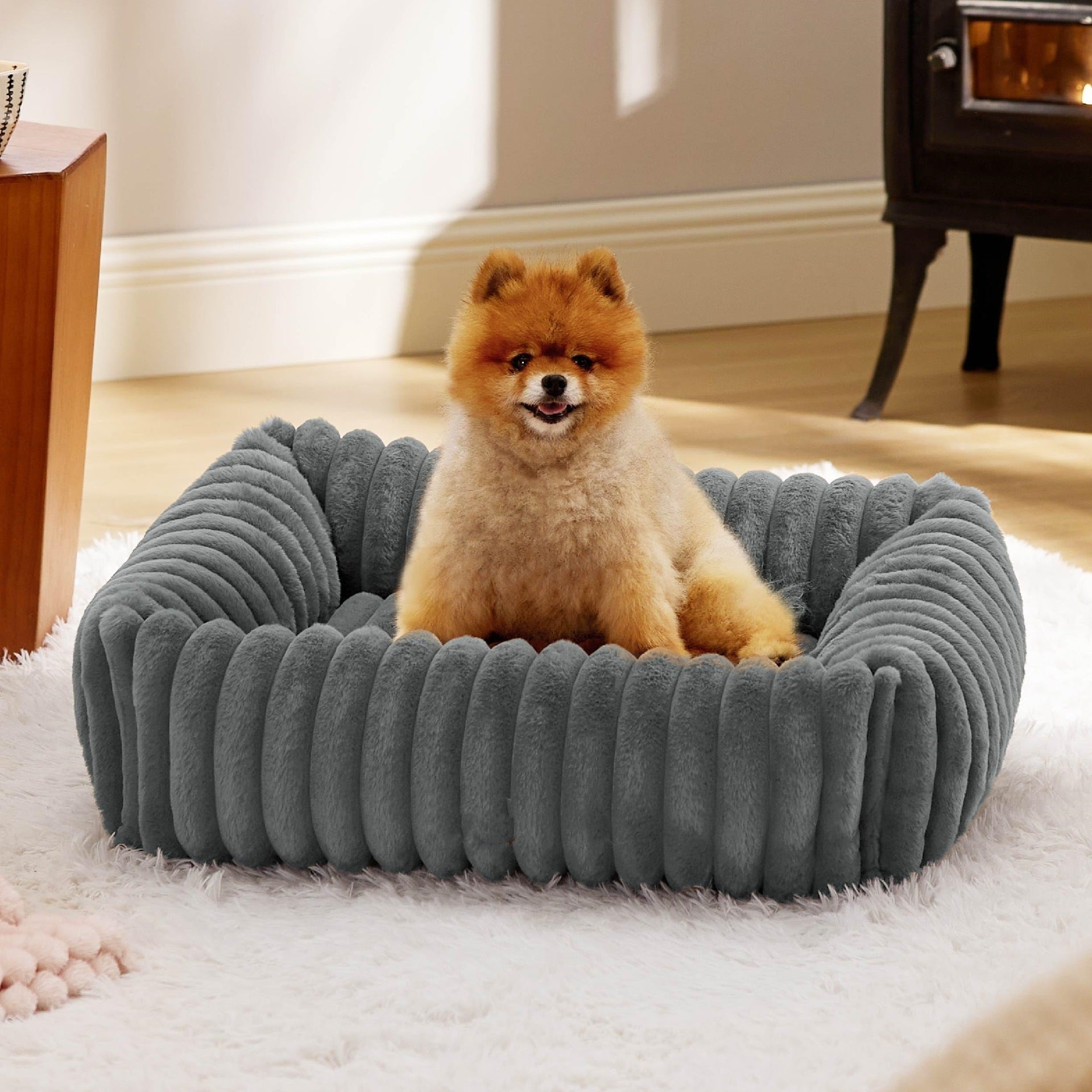 Soft Winter Cat Bed – Cozy and Warm for Cold Months