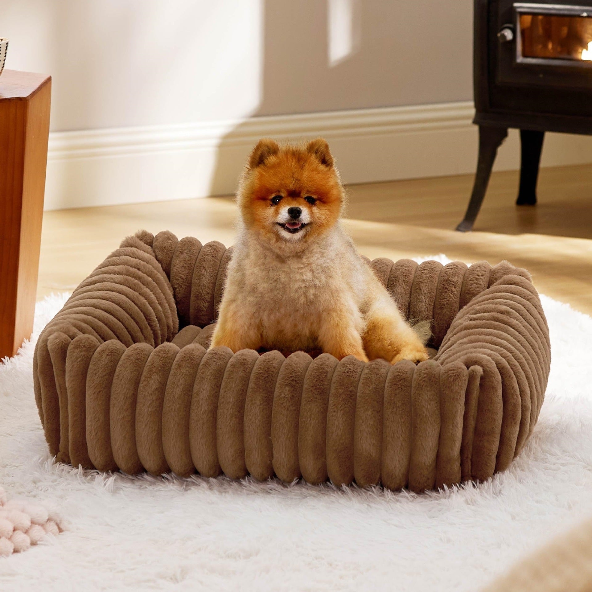 Soft Winter Cat Bed – Cozy and Warm for Cold Months